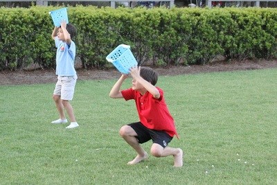 Bucket head game